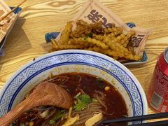 -魔都三兄弟酸辣粉·蘸卤炸串(虹桥万科店)