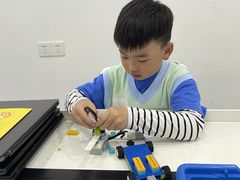 -童程童美少儿编程乐高机器人(汉阳校区)
