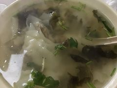 馄饨-宝光熏肉鞋底火烧(新街口店)
