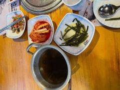 海带汤-唯成•韩国炭火烤肉 유성고기
