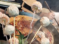-鹿鸣山草本茶香火锅(园西路店)