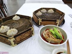 -西安贾三灌汤包·回坊小吃·清真炒菜(北院门总店)