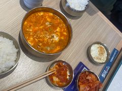 -梨花牛肉汤饭(仁恒伊势丹店)