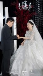 -欣薇婚纱(新源乐汇城店)