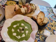 -LESCEDARS Brasserie Bistro香柏树