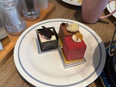 -咖啡苑自助餐厅·中国大饭店
