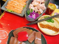 -谭鸭血老火锅(七宝万科广场店)