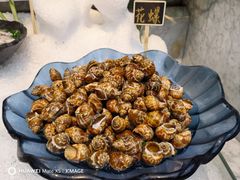 -川骄海鲜自助(王府井奥莱UP TOWN店原世界之花店)
