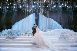 -禕·愫白婚纱商店