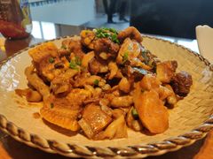 -95号酱骨·一块豆腐(展春园西路店)