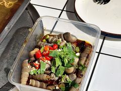 -喜悦小串丹东小黄牛海鲜烧烤大排档(民主广场店)