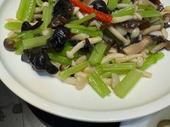 -合家小菜餐馆(新诚花苑店)