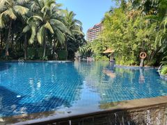 -三亚湾海居铂尔曼度假酒店