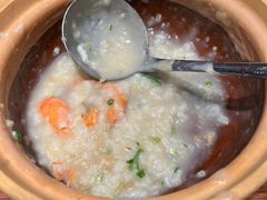招牌海鲜粥-陈鹏鹏潮汕菜(欢乐海岸 海边景观店)