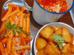 -老蚌埠烤串·新派烧烤·油边王(工农路店)