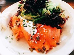 -ROAST coffee & eatery