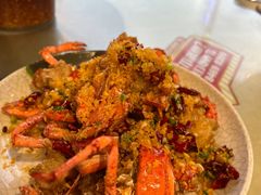 -三亚火车头万人海鲜广场