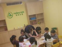 -饭米多蔻中英文绘本馆(苏州美罗店)