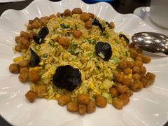 黑松露鹅肝炒饭-广州文华东方酒店·江-由辉师傅主理