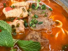 贵州风味红酸汤什锦面-里面·Noodlology(机电院店)