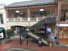 -王府井奥莱临潼小镇(临潼店)