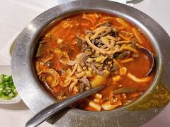 锅仔羊杂-巴音浩日娲·蒙餐(双林东路店)