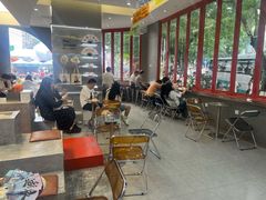 -喧闹·东方大气茶(鹅岭二厂店)