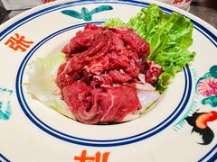 -张牌牌·东北烤肉小吃市集(金楠天街店)