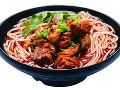 -鑫花溪牛肉米粉(人民广场店)