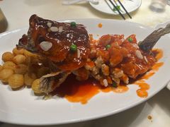 -吴越荣记苏州菜·松鼠桂鱼(月光码头店)
