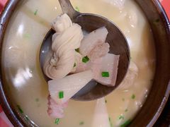 上海腌笃鲜-老上海弄堂菜馆(恒基名人购物中心店)