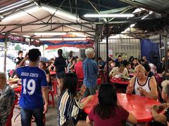 好多人-明记家乡小食店