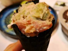 三文鱼牛油果-荟廷·晶萃(陆家嘴尚悦湾店)