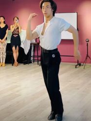 -一舞学苑拉丁舞