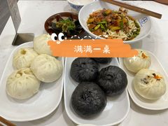 -李与白包子铺(桐梓林店)
