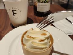 -Fridi Patisserie Cafe