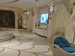 -麓湖国际水疗