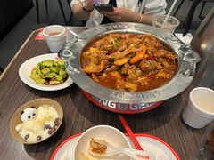 -胖哥俩肉蟹煲(湖滨银泰in77店)