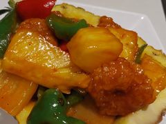 菠萝咕噜虾球-衡山汇·高级粤菜(霄云路店)