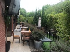 门面-Geneva日内瓦餐厅(西郊宝成花苑店)