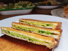 咖椰吐司-HELLO 27 意面·沙拉·帕尼尼