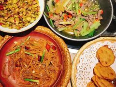 -吃饭皇帝大(长宁龙之梦店)