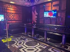 -歌友汇KTV(大悦城11层店)