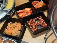 -青瓦炭韩潮烤肉(花园道店)