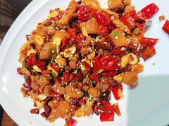 -肆海小川菜酒馆Wine Bistro (青年路店)