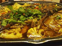 自贡烤黔鱼-绝城芋儿鸡(犀浦旗舰店)