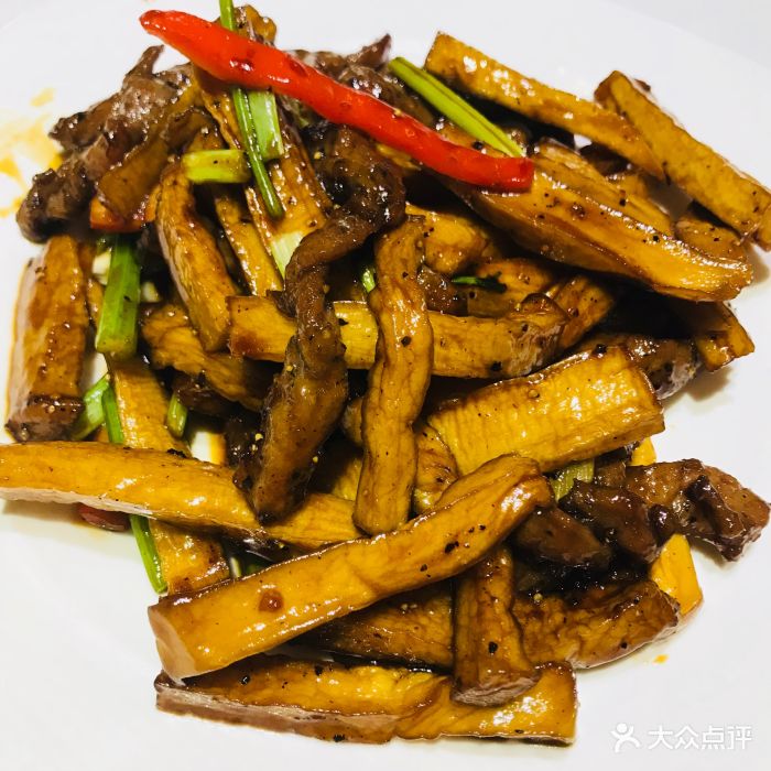 太兴餐厅(天河城店)牛柳炒杏鲍菇图片 - 第1张