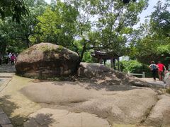 -灵岩山风景区
