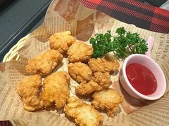 -又见马甲M8融合西餐厅(体育中心店)