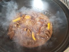 -锅老头海鲜铁锅炖